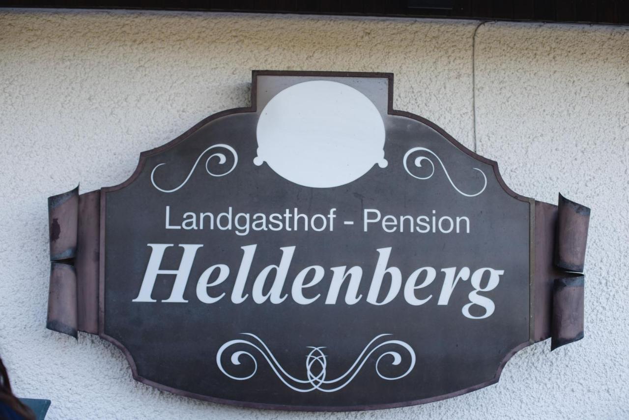 Landgasthof Heldenberg Lauterstein Exterior foto